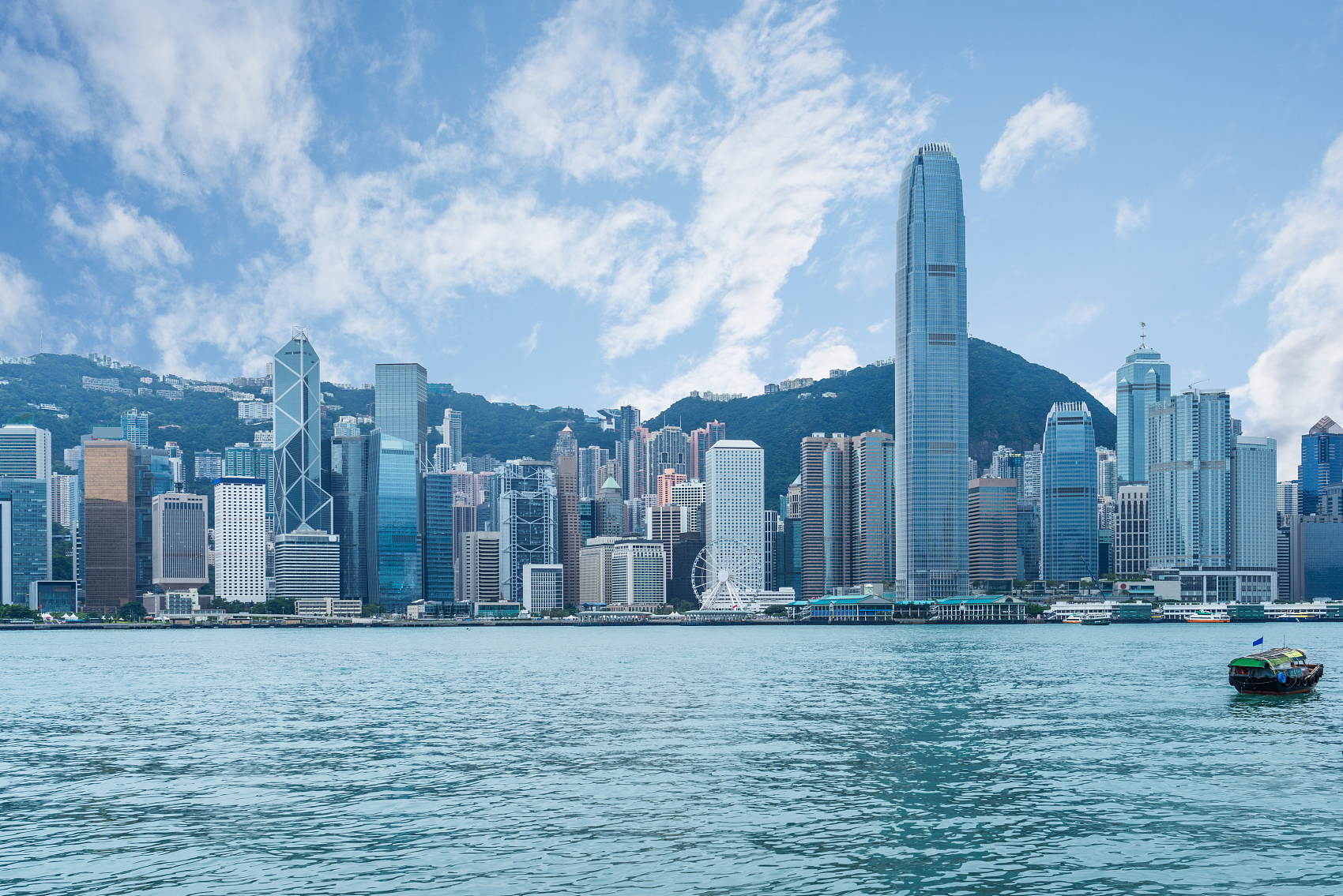 维多利亚港的全景.jpg